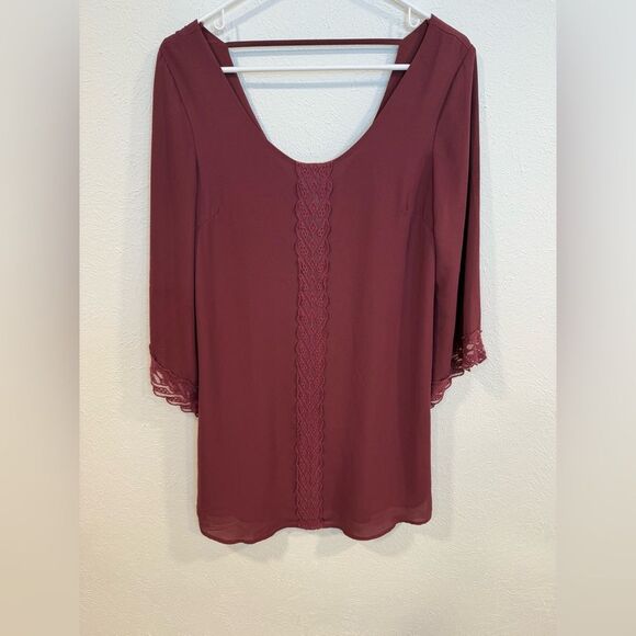 ASTR The Label Wild Berry Lace Trim Flowy Dress, Small - Picture 3 of 5